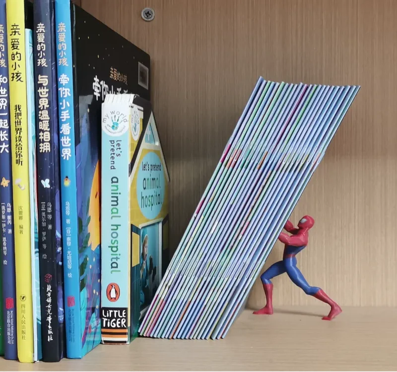 Soporte Libros Héroe