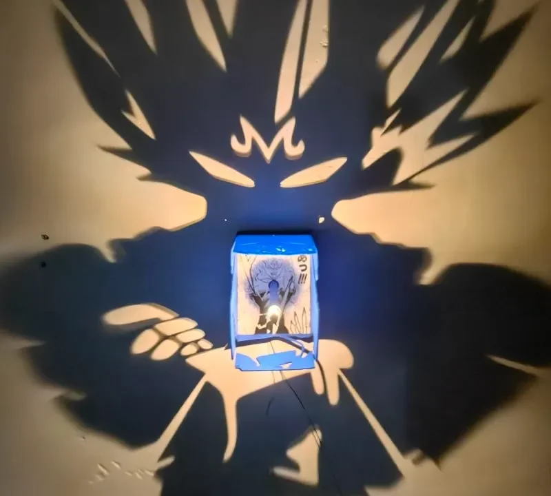 Vegeta Lámpara de Sombras